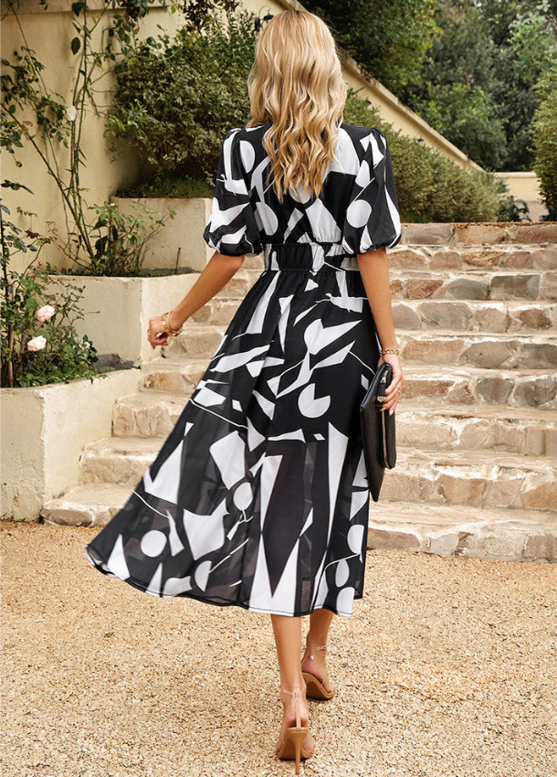 Estella | Robe Midi Florale Flatteuse